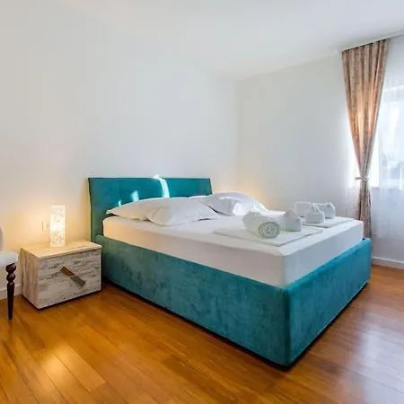 Vidiroti- Luxury 400 M2 Complex Lokva Rogoznica