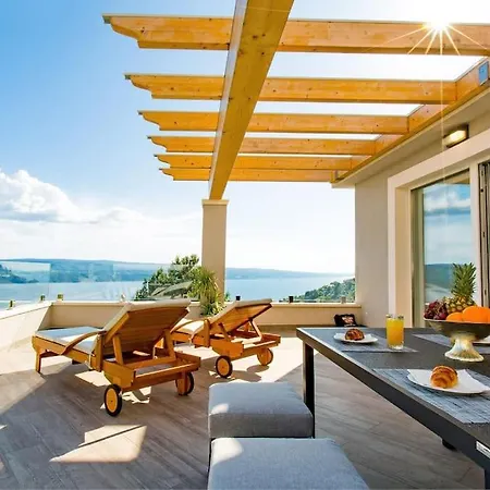 Feriehus Vidiroti- Luxury 400 M2 Complex *