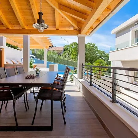 Vidiroti- Luxury 400 M2 Complex * Lokva Rogoznica