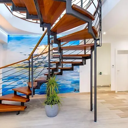 Feriehus Vidiroti- Luxury 400 M2 Complex Lokva Rogoznica