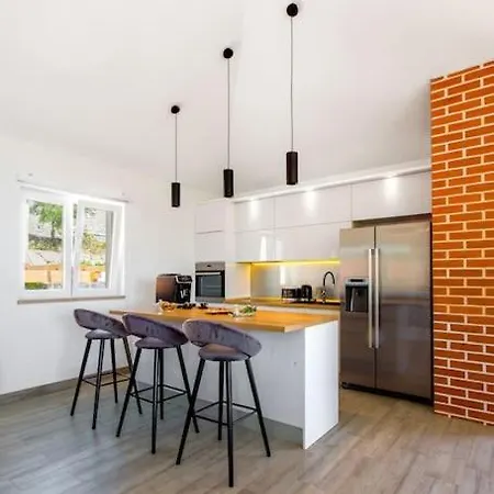 Vidiroti- Luxury 400 M2 Complex * Lokva Rogoznica